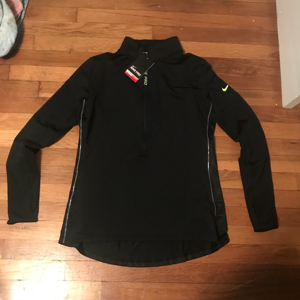Nike pull over tight fit